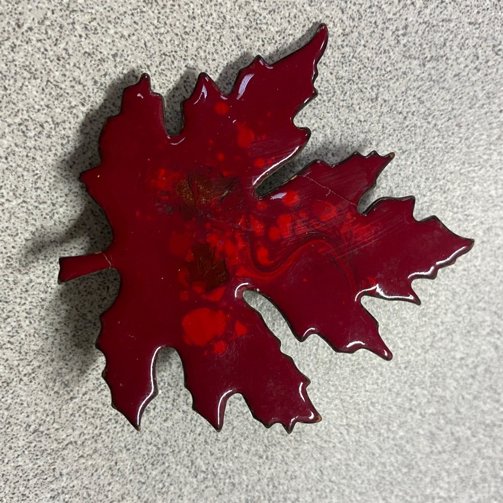 Vintage Style Red Enamel Autumn Fall Maple Leaf Brooch Pin Nature Jewelry Gift